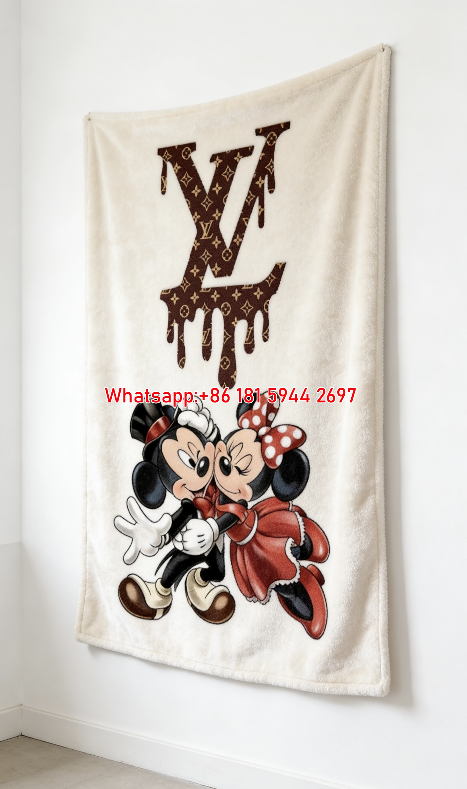 LV Mickey & Minnie Drip LV Disney Love IMG_3332
